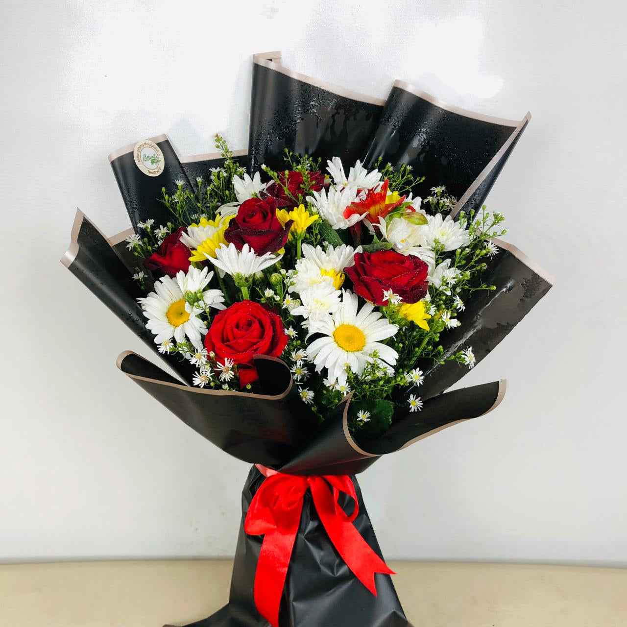 Classic Elegance Red & White Bouquet - Roses with Daisies