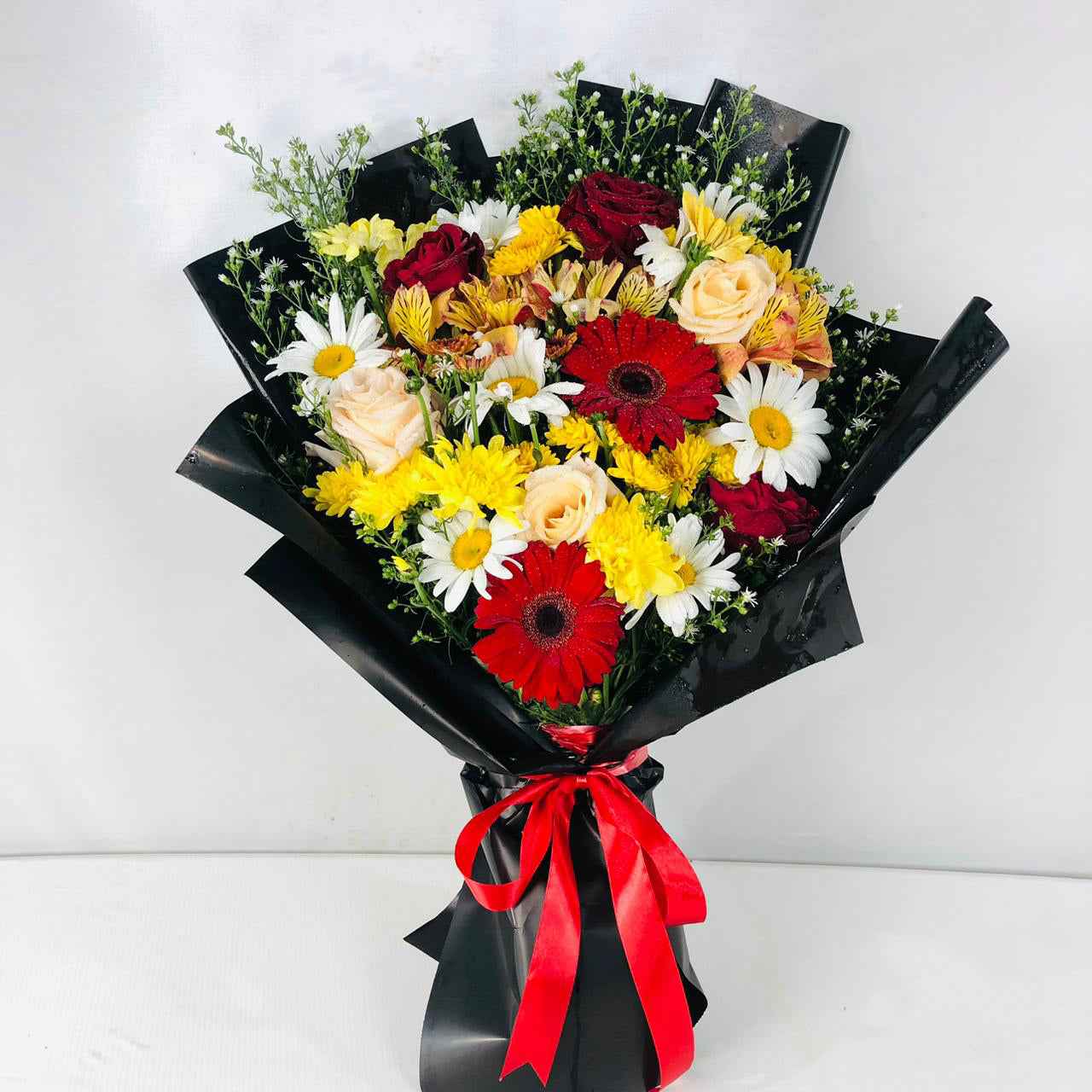 Bold Statement Mixed Bouquet - Dramatic Flower Delivery Sri Lanka