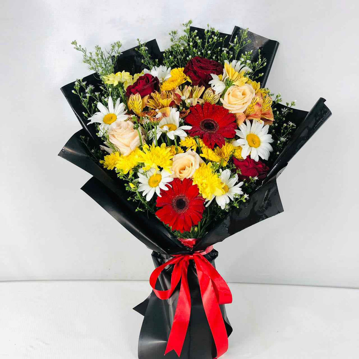 Bold Statement Mixed Bouquet - Dramatic Flower Delivery Sri Lanka