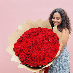 Infinite Eternal Romance - 150 Roses Flower Bouquet Delivery Sri Lanka